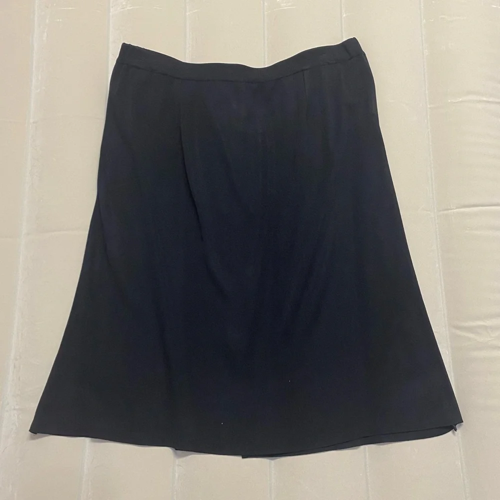 Exclusively Misook Woman Skirt Corpcore Business Office Designer Quiet Luxury